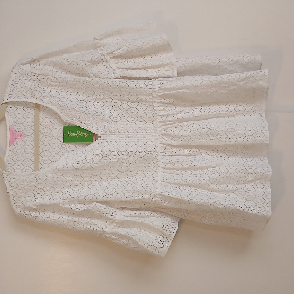 Lilly Pulitzer "Diamond Geo Lace" Blouse in Size M (NWT)